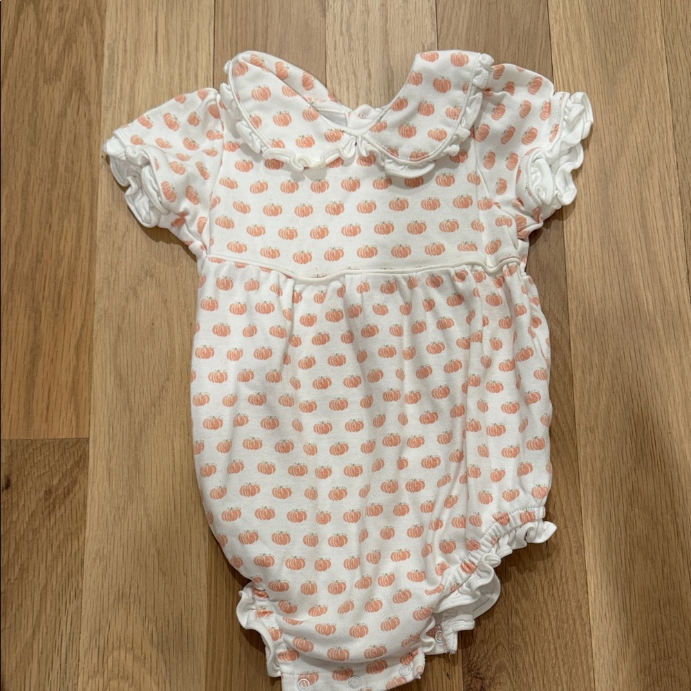 Lila and Hayes Pumpkin Print Baby Girl Bubble Size 18-24 month